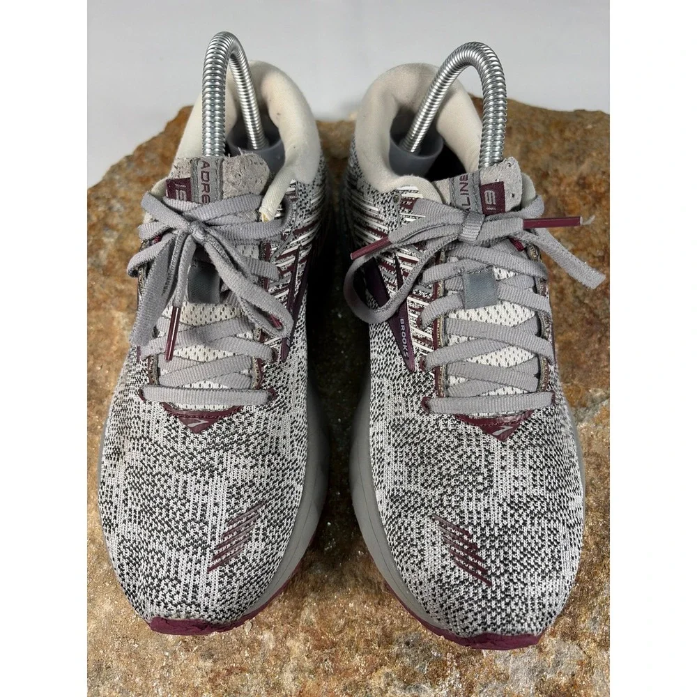 Brooks Adrenaline GTS 19 Womens Running Shoes Grey Burgundy 1202841B061 Size 8